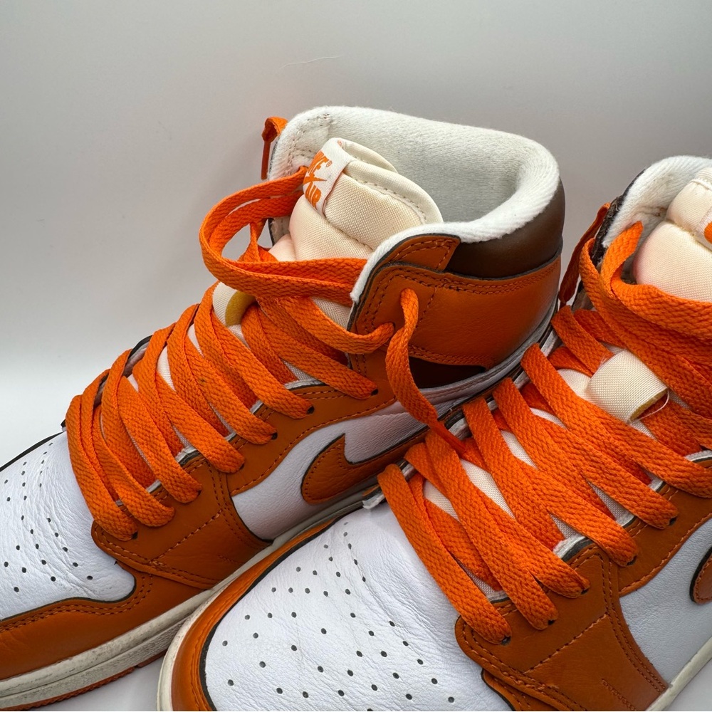 Jordan 1 High - Picture 6 of 12